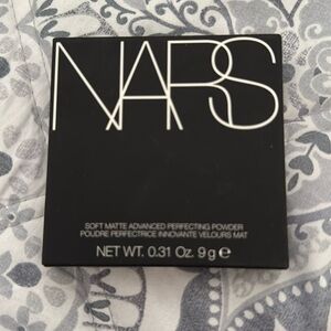 NARS SOFT MATTE ADVANCED PERFECTING POWDER